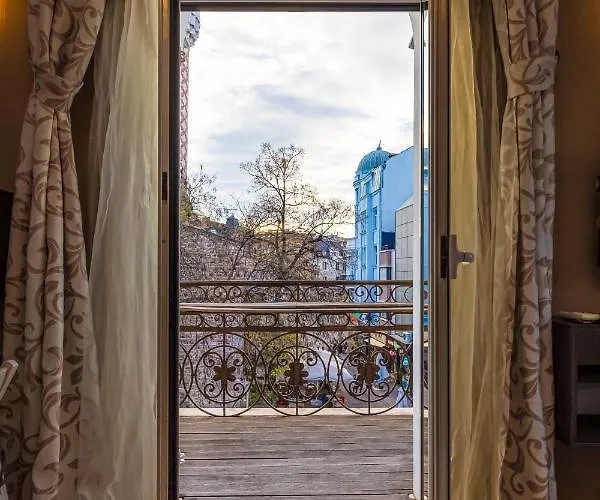 1bd With A Cute Balcony In Kapana By Flat Mаnager *