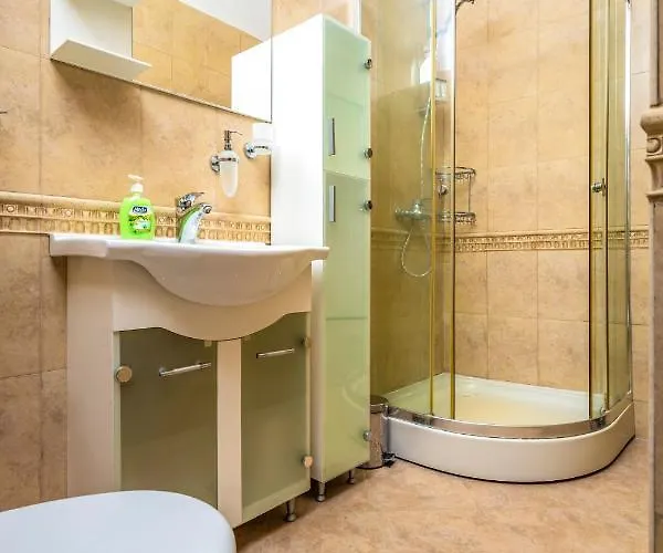 Daire 1bd With A Cute Balcony In Kapana By Flat Mаnager *