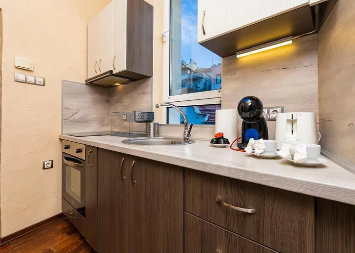 Daire 1bd With A Cute Balcony In Kapana By Flat Mаnager *